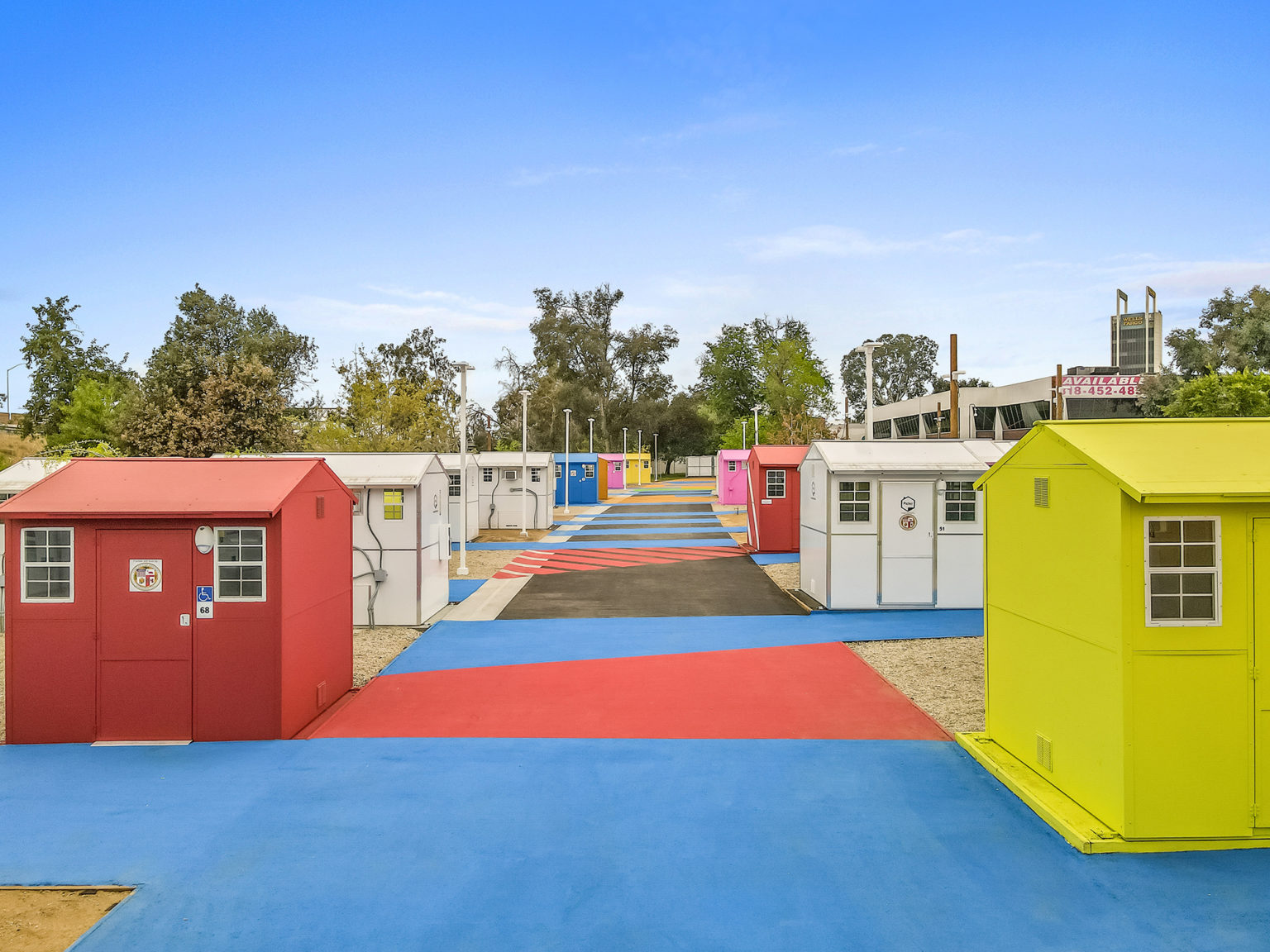 Los Angeles: 1,200+ new beds for unhoused neighbors - Pallet Shelter